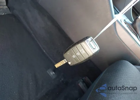 2018 Kia Optima Lx z USA, uszkodzony, nr VIN 5XXGT4L37JG189376